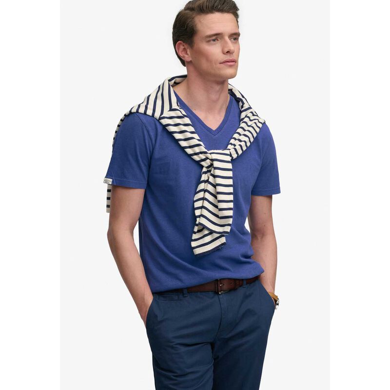 Superdry Classic Cotton Linen Vee image number 2